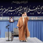 Imam Khamenei: “La Repubblica Islamica ha chiuso la porta all’infiltrazione americana”